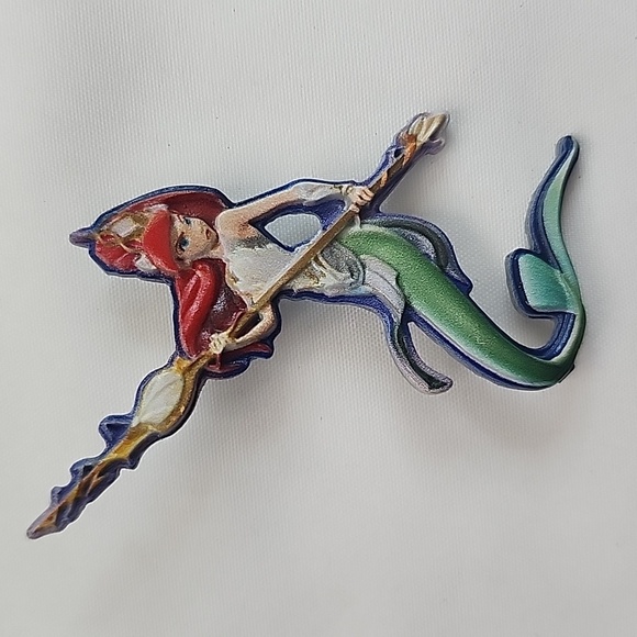 NWT 2023 Disney Mirrorverse Ursula and Ariel Pins Limited Release Set/2 Pins - Picture 7 of 11